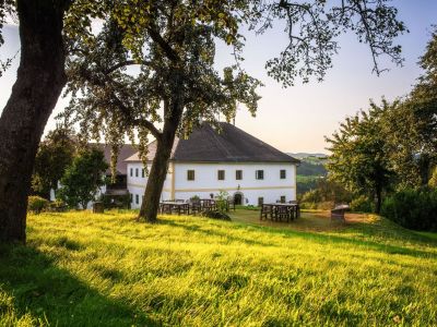 Yoga urlaub sterreich auszeit wandern entspannung