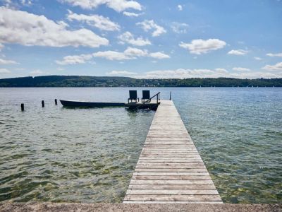 blick auf den starberger see urlaub