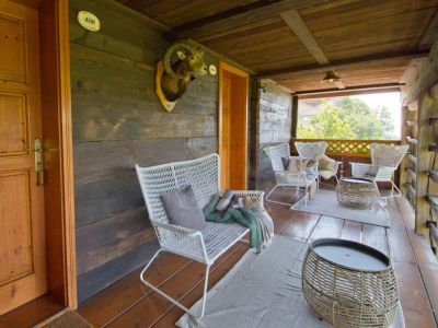 slowenien familienreise aktivurlaub na skaluc muflon jelen terrasse abenteuer