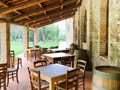 Restaurantterrasse der Villetta di Monterufoli 