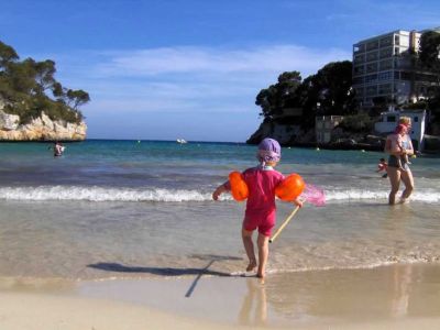 familienreise kleinkinder mallorca balearen strandurlaub