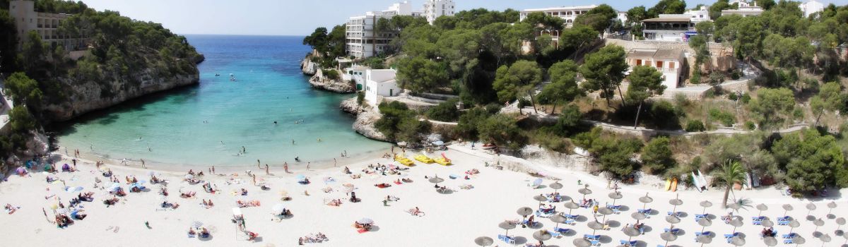 strandurlaub badereise sommerurlaub mallorca spanien