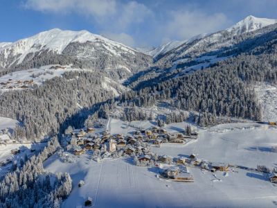 schneelandschaft familienurlaub winter aktiv