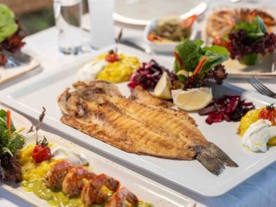 bungalowhotel tuerkei fuer familien meerblick frischer fisch