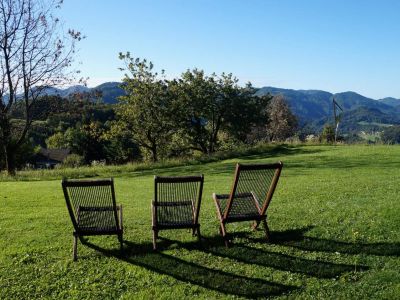 slowenien familienreise aktivurlaub na skaluc sonnenstuhl abenteuer