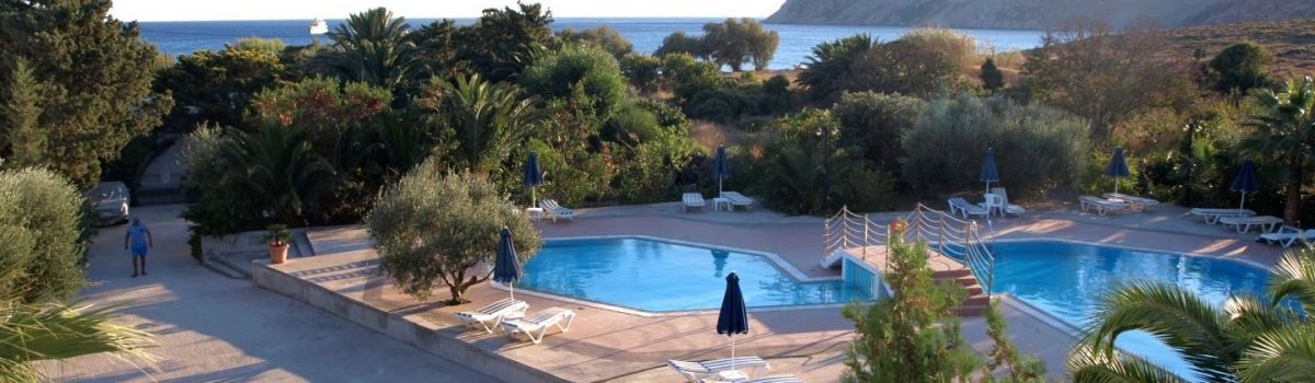 Pool im Strandhotel Eristos Beach