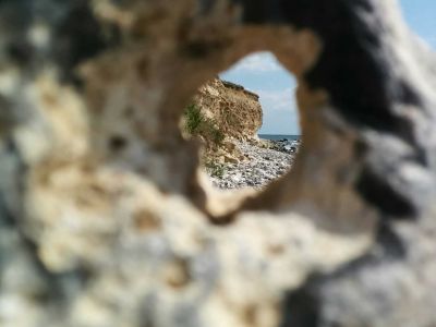 familienzeit naturnaher urlaub stand mit felsen