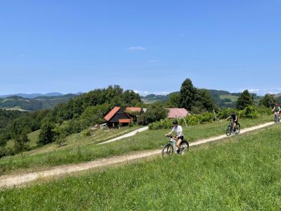 slowenien familienreise aktivurlaub na skaluc fahrradtour