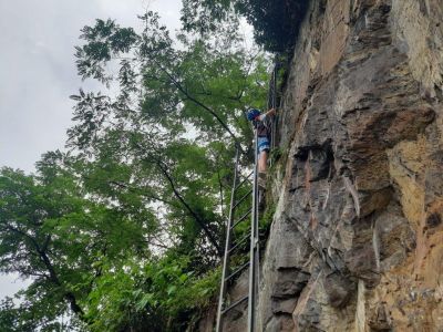 naheland klettern felsen urlaub familien camping zelten