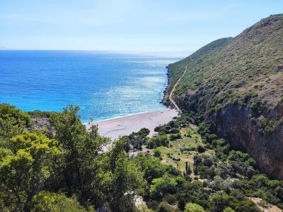 albanien wanderung meer strand