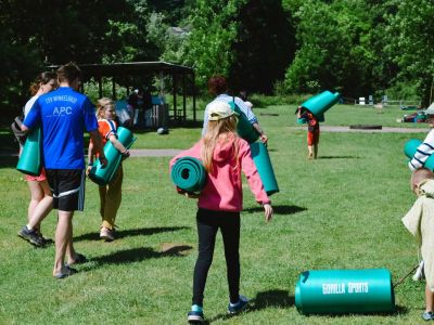 yoga fuer eltern und kinder