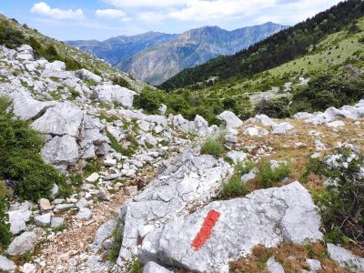 ceraunisches gebirge albanien wandern individuell