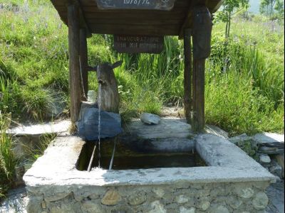 Eine Wasserstelle unterwegs. Das Wasser ist zumeist trinkbar.